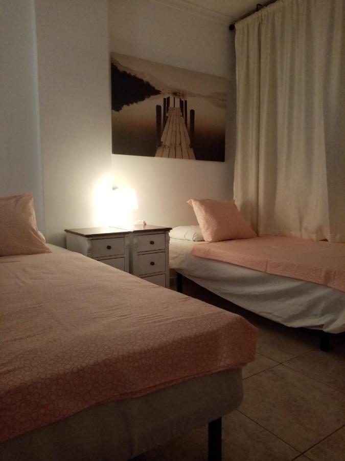 Apartment Close To Yumbo,Free Parking プラヤ・デル・イングレス エクステリア 写真